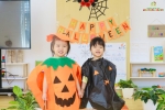 Lạc trong xứ sở Halloween đầy màu sắc của Hoa Trạng Nguyên